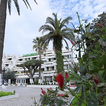 Готель Rais Algiers Екстер'єр фото