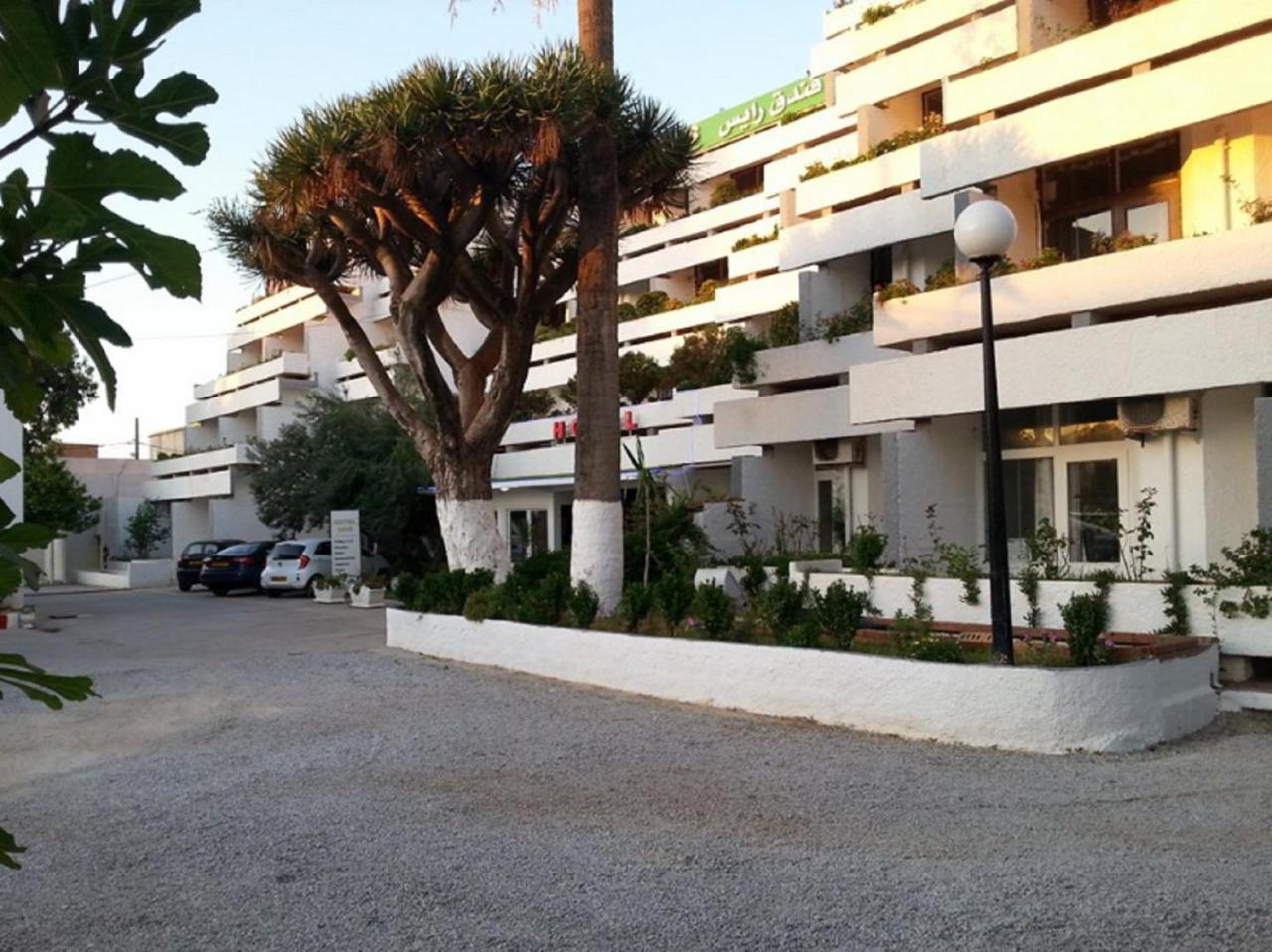 Готель Rais Algiers Екстер'єр фото